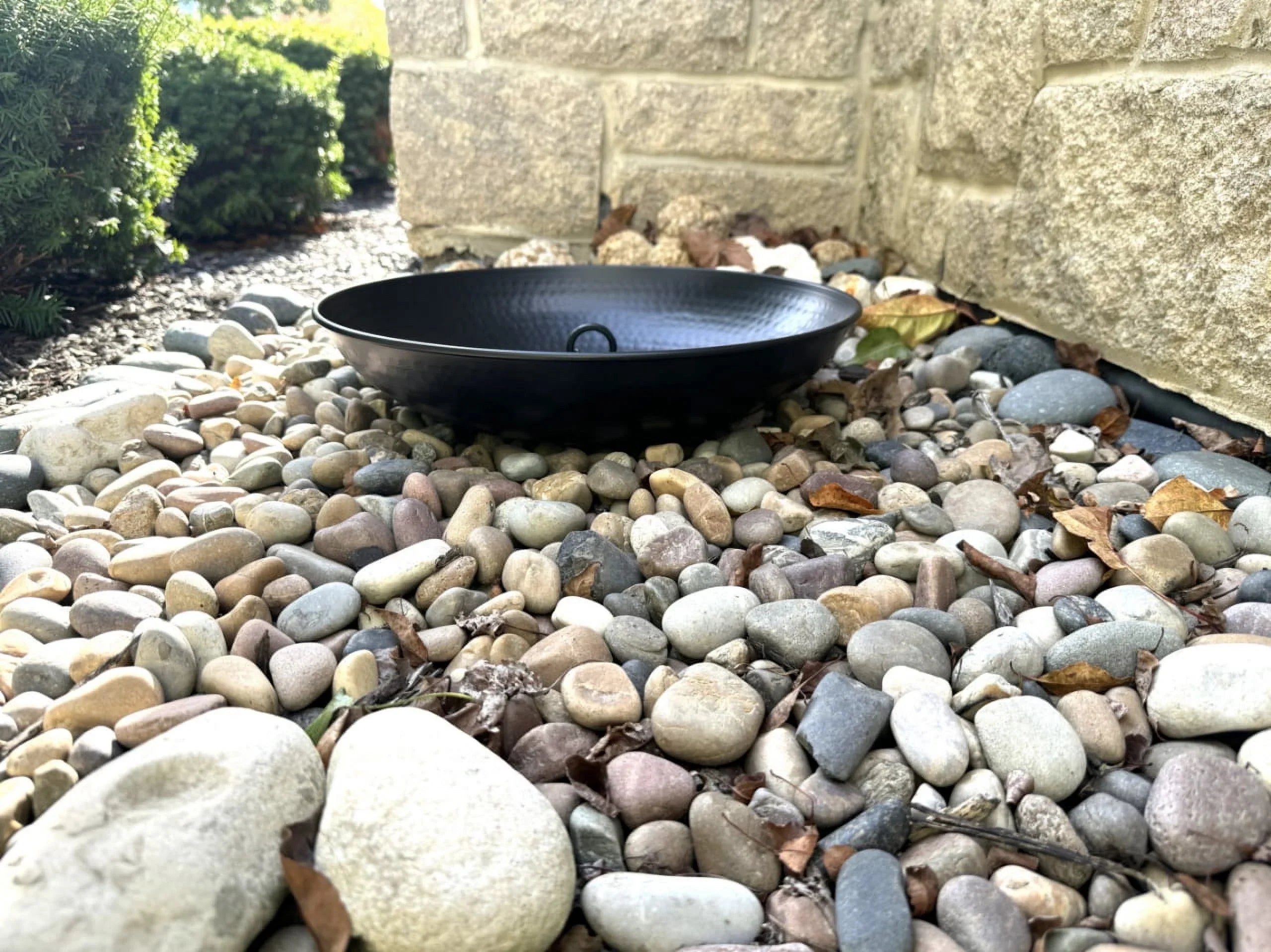 Catch Installation, Coated, Anchoring Rain Bird U-nitt Black Powder Gutter 16" Decorative A A Roof for Chains Hammered, Bath/Birdbath, 976BLK Rain Fountain, Basin/Receptacle/Bowl/Dish/Anchor, Chain