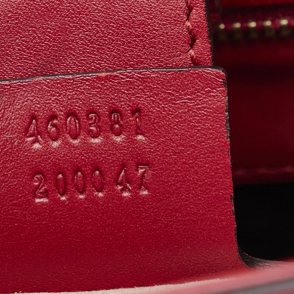 Authenticated Unisex Gucci Satchel Calf Sylvie Leather Pre-Owned Red (Good)