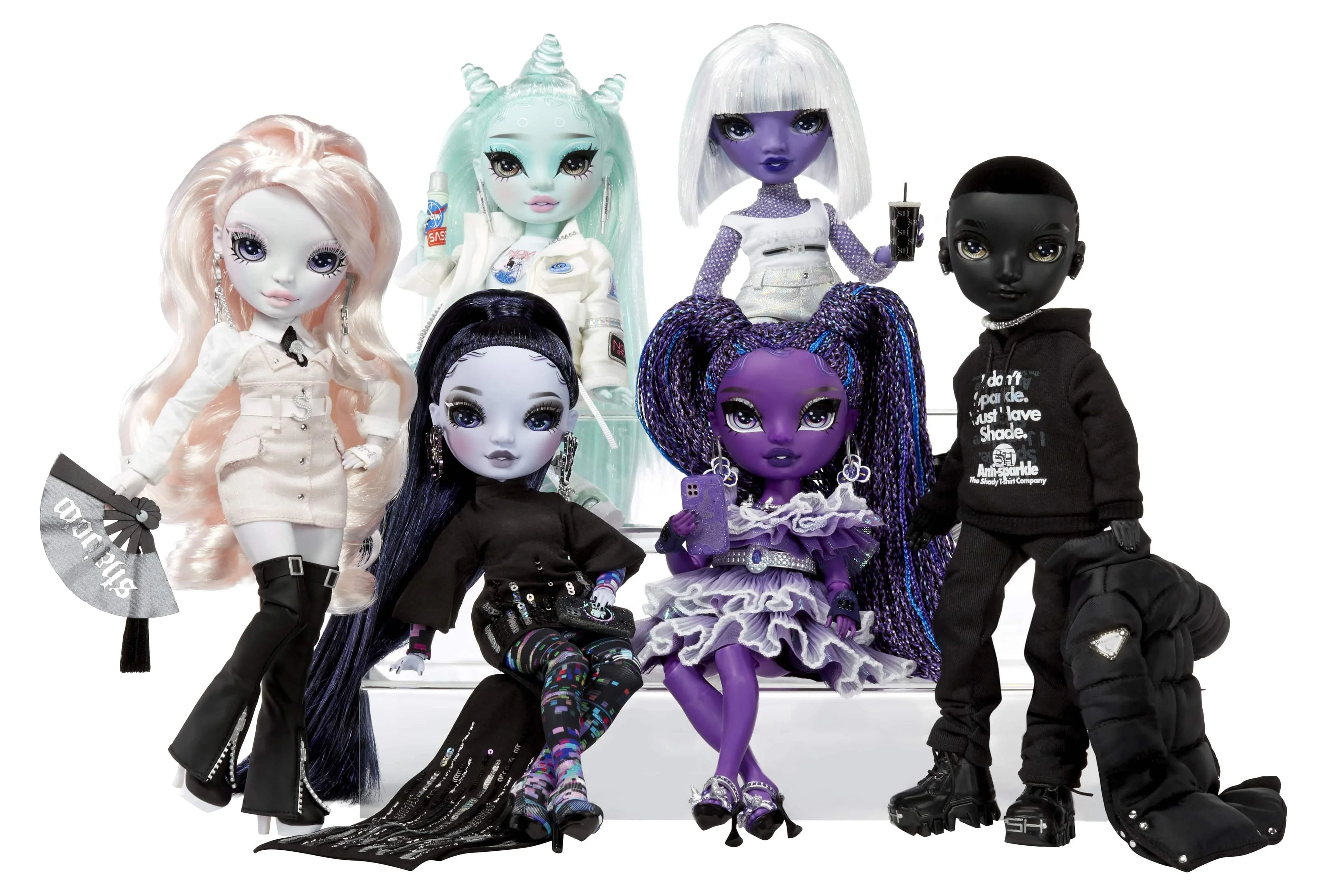 & Fashion & Great Years - Purple Gift Shadow Rainbow Glitch Collectors Doll. Reina Play Old Accessories. 4-12 for Kids Crowne High 10+ Outfit High Fashionable Colorful