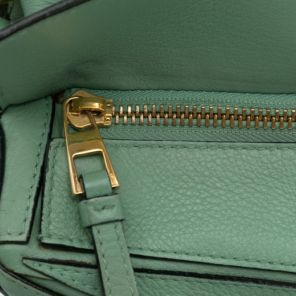 Satchel Puzzle Unisex LOEWE Leather Green Calf Pre-Owned (Good) Authenticated Medium
