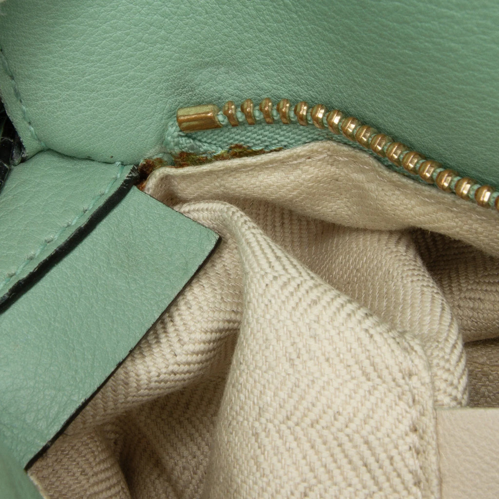 Satchel Puzzle Unisex LOEWE Leather Green Calf Pre-Owned (Good) Authenticated Medium