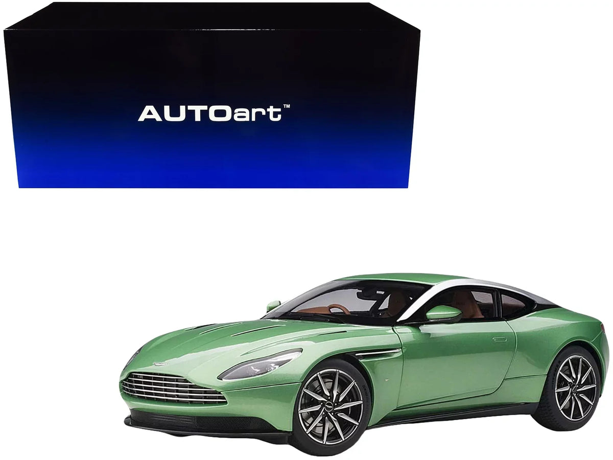 Autoart Aston Drive) Car Apple Model 1/18 Martin Metallic by Hand (Right RHD Tree Green DB11