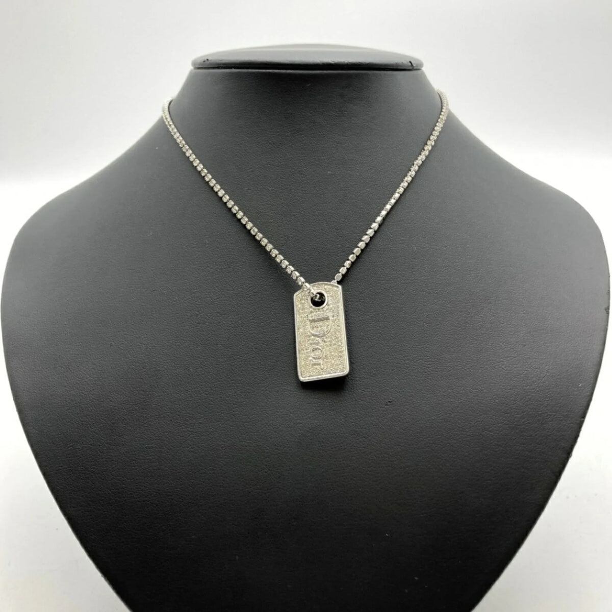 Pre-Owned Necklace Rhinestone Silver IT1TZZH18V36 Color Christian Plate Women's (Good) Dior