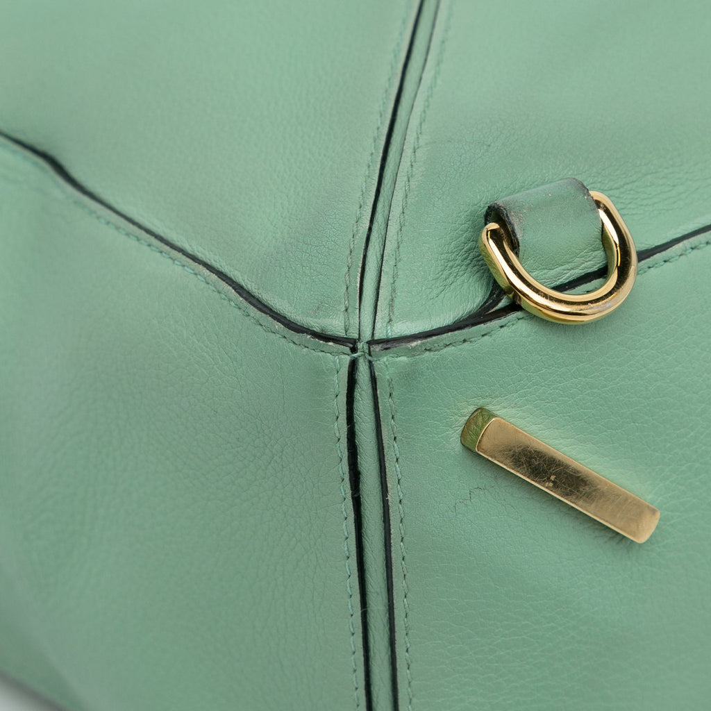 Satchel Puzzle Unisex LOEWE Leather Green Calf Pre-Owned (Good) Authenticated Medium