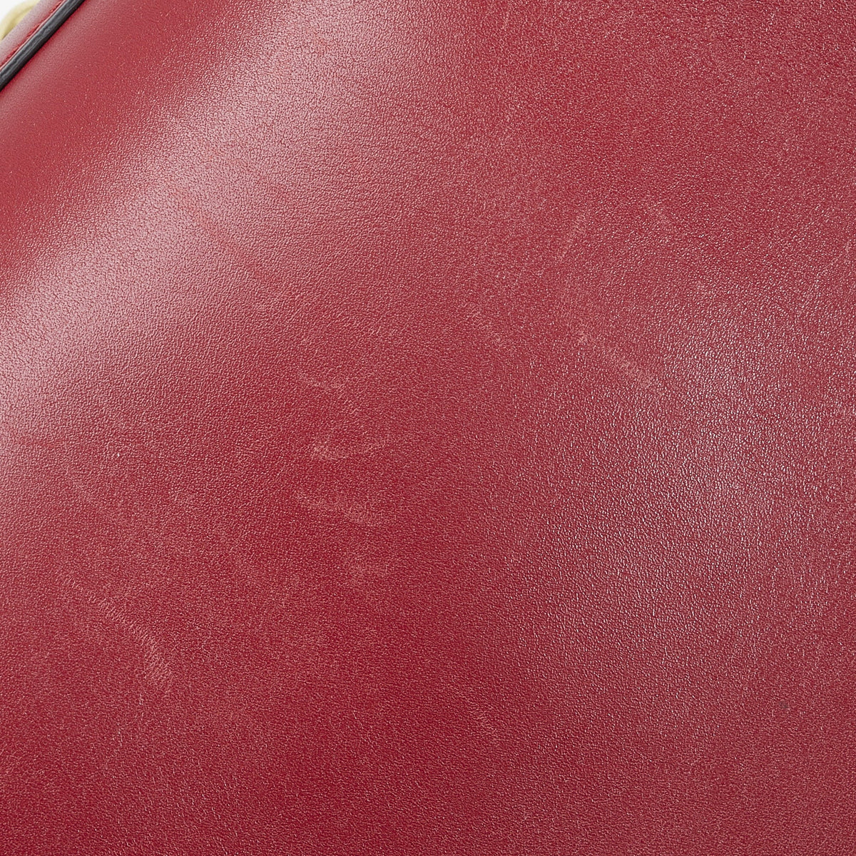 Authenticated Unisex Gucci Satchel Calf Sylvie Leather Pre-Owned Red (Good)
