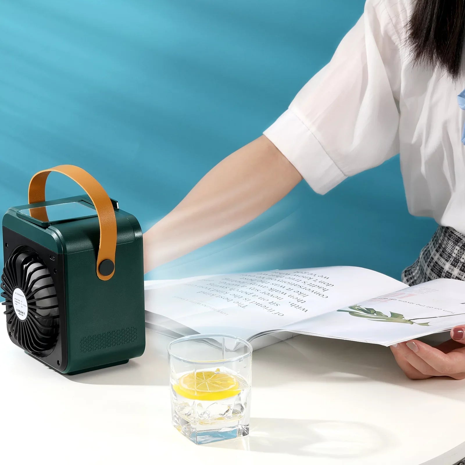 4 USB Air Fan Phone Air Comvin Desk Portable vanity Humidifier Personal and holder Speeds Cooler for Desktop 1 Fan,Quiet Home Fan, Cooling with 3 mirror Fan with Office,Bedroom,Car in and Adjustable