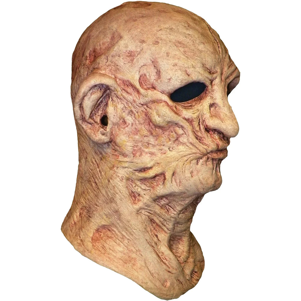 1000 of Treat or Firefly Tiny House Trick Studios Mask Corpses