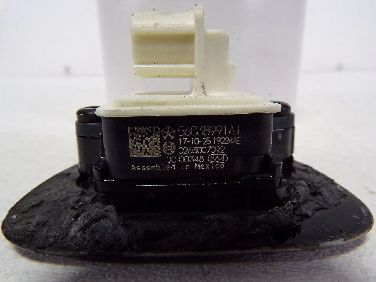 OEM Rear LKQ (Good) Backup Jeep 14-18 Cherokee View Pre-Owned Camera