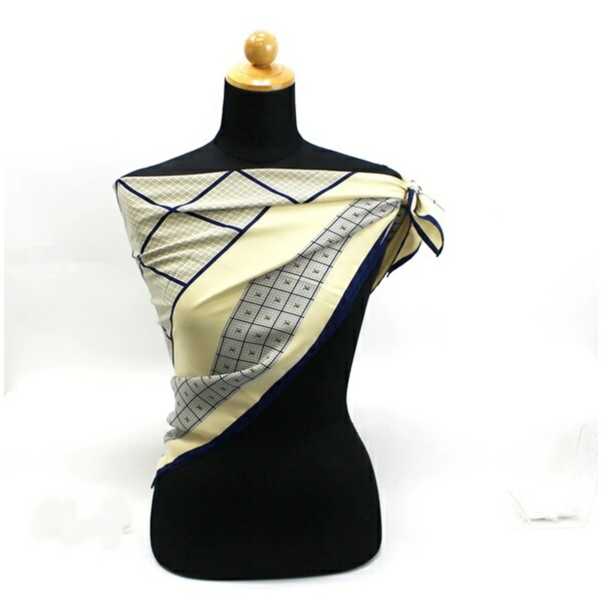 Louis Pre-Owned Women's Vuitton Scarf (Good) Muffler Beige