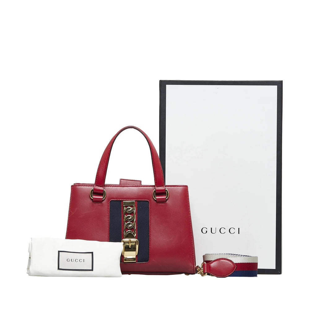 Authenticated Unisex Gucci Satchel Calf Sylvie Leather Pre-Owned Red (Good)
